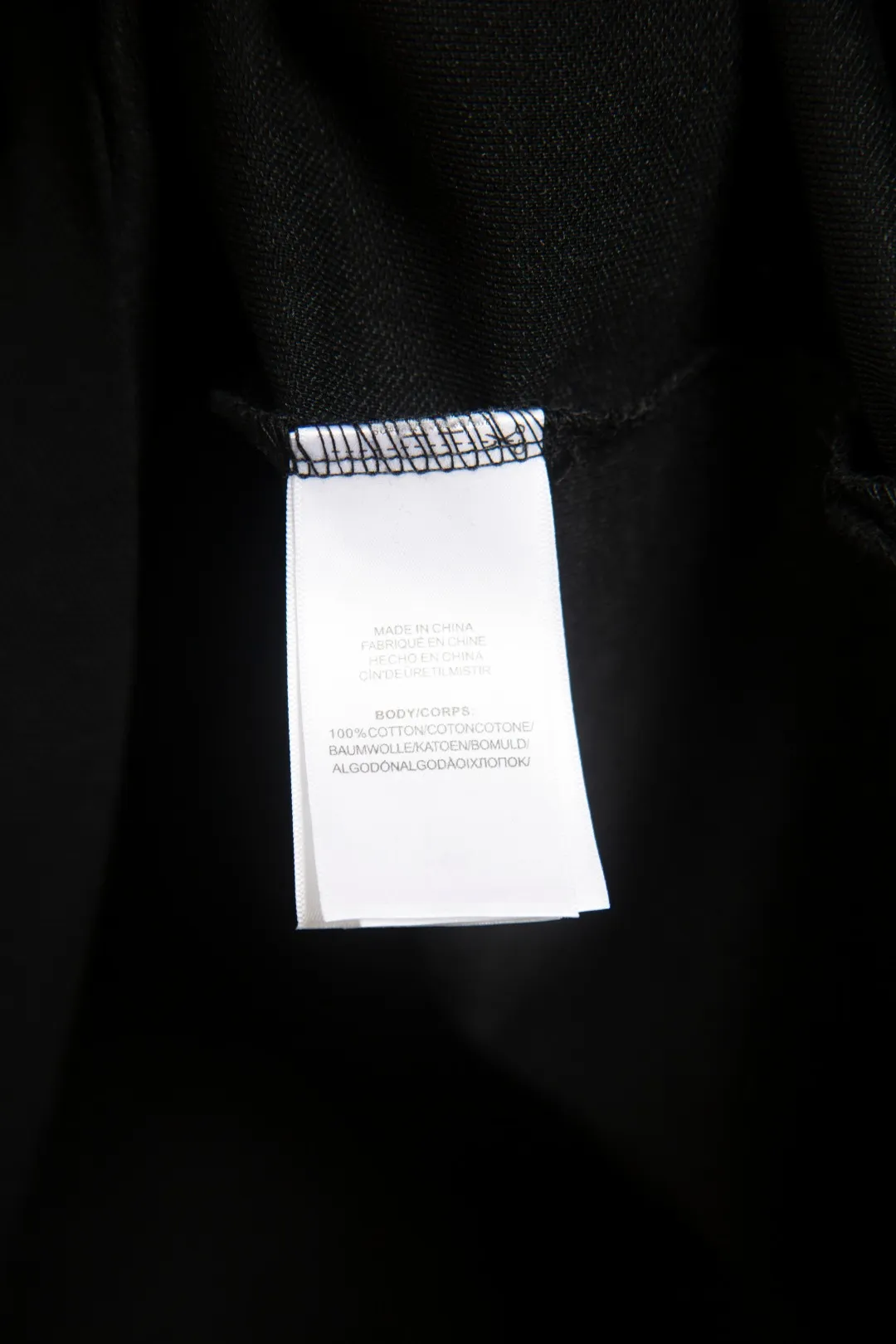 25101# Black with red label actual photo P200
